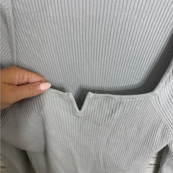 Abercrombie & Fitch Knit V-Neck Sweater Bodysuit blue size xl NWT - Picture 3 of 11